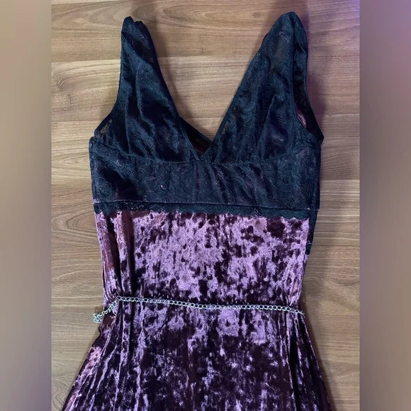 Velvet Burgundy Slit Maxi Dress - Picture 11 of 11